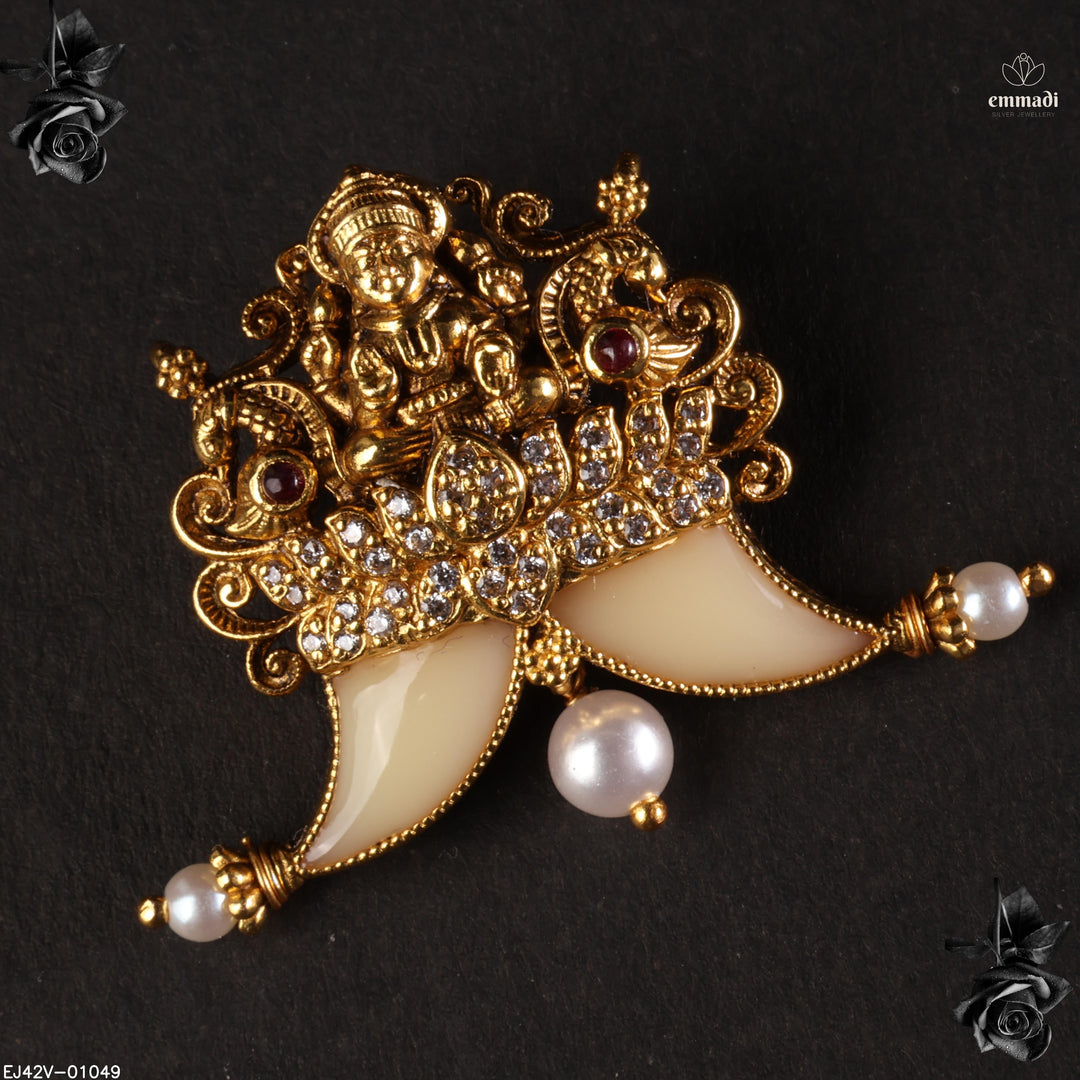 Pendant Antique