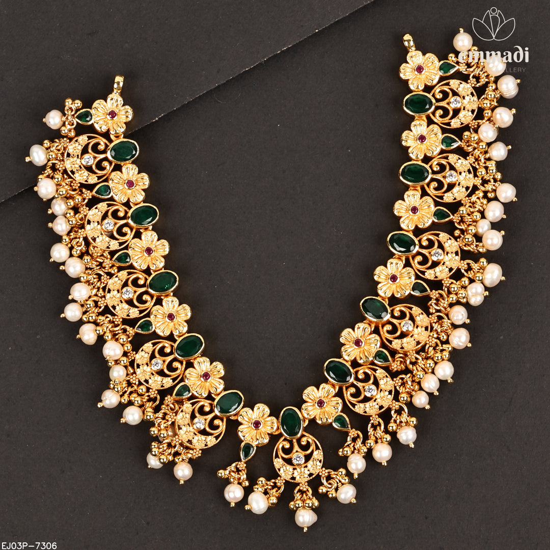 Short Necklace Antique