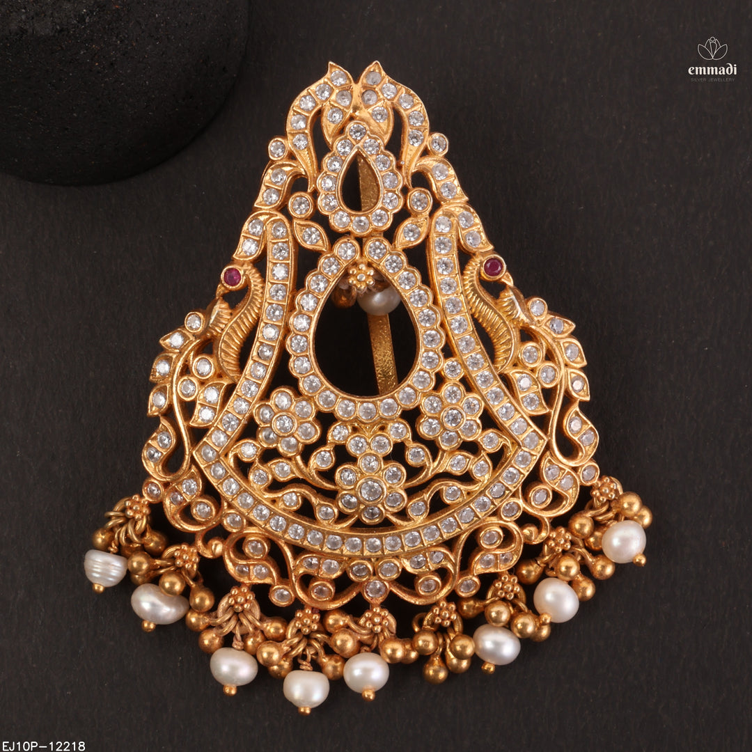 Pendant Antique