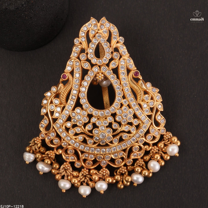 Pendant Antique
