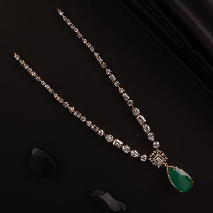 Short Necklace Premium Cz