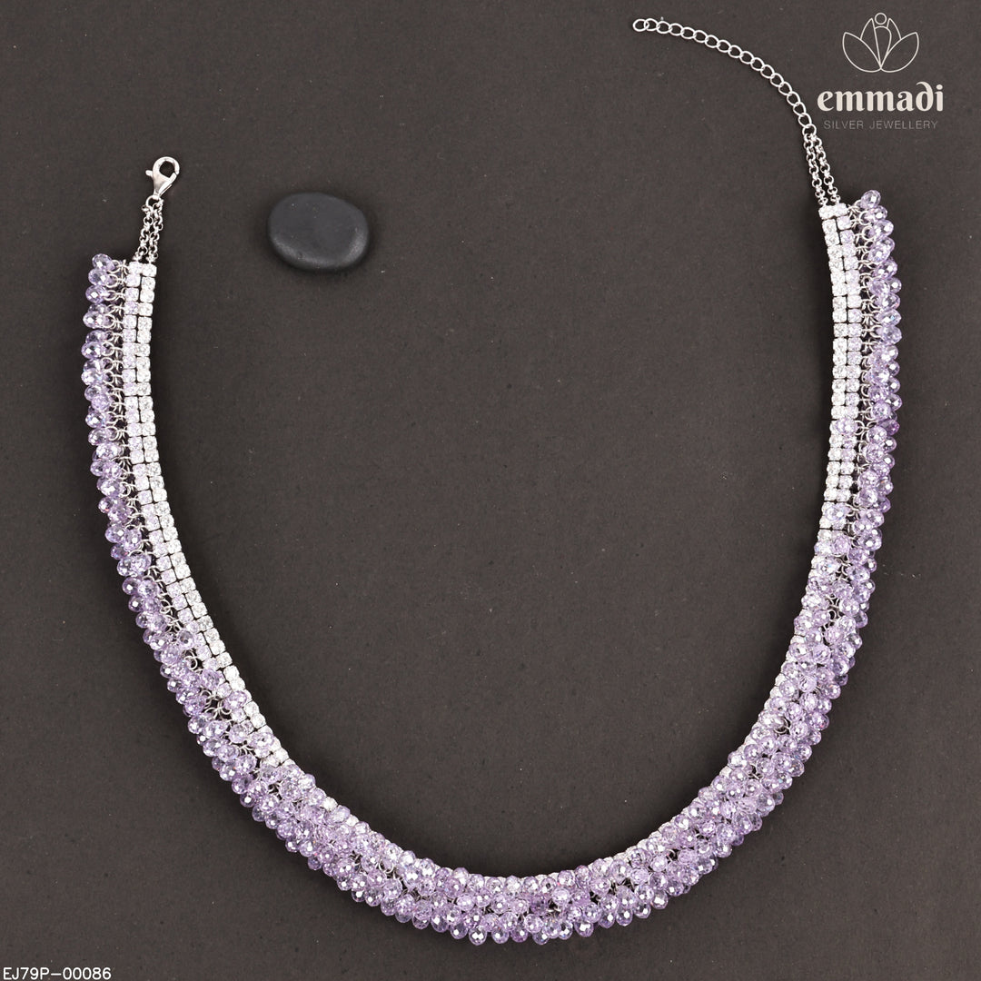 Short Necklace Fancy