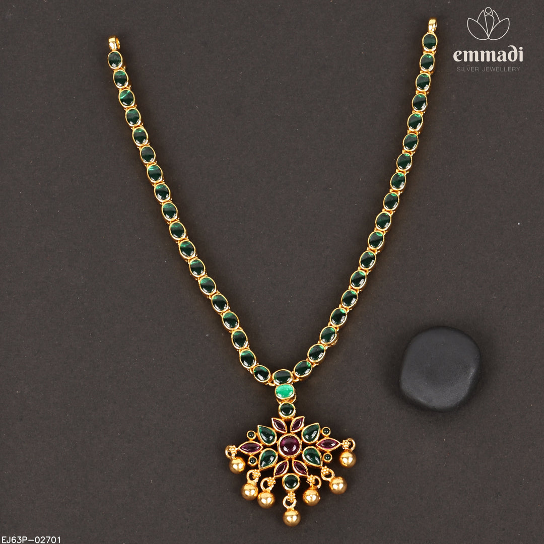 Short Necklace Antique