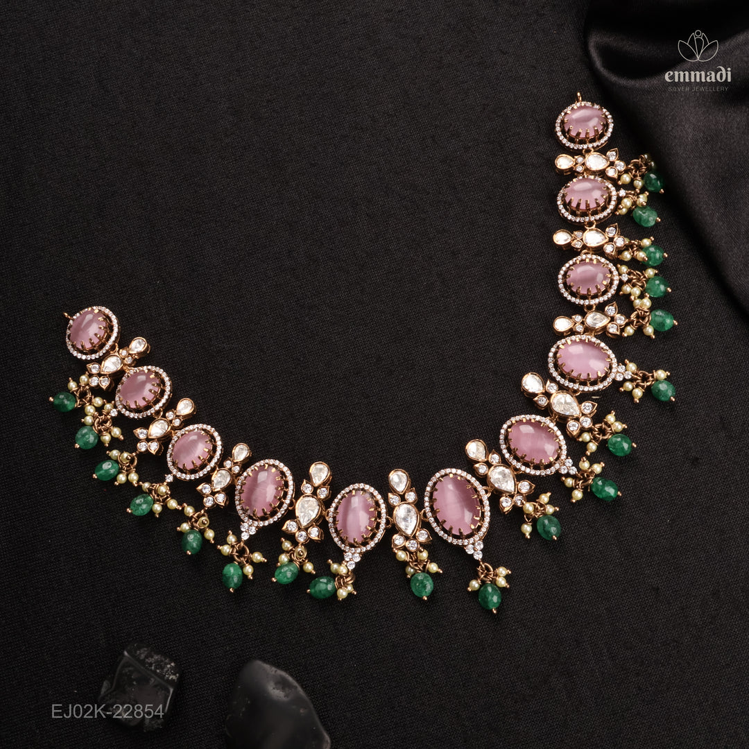 Short Necklace Victorian