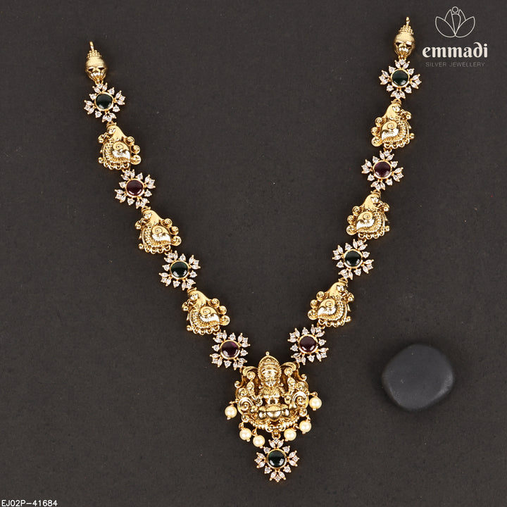 Short Necklace Antique