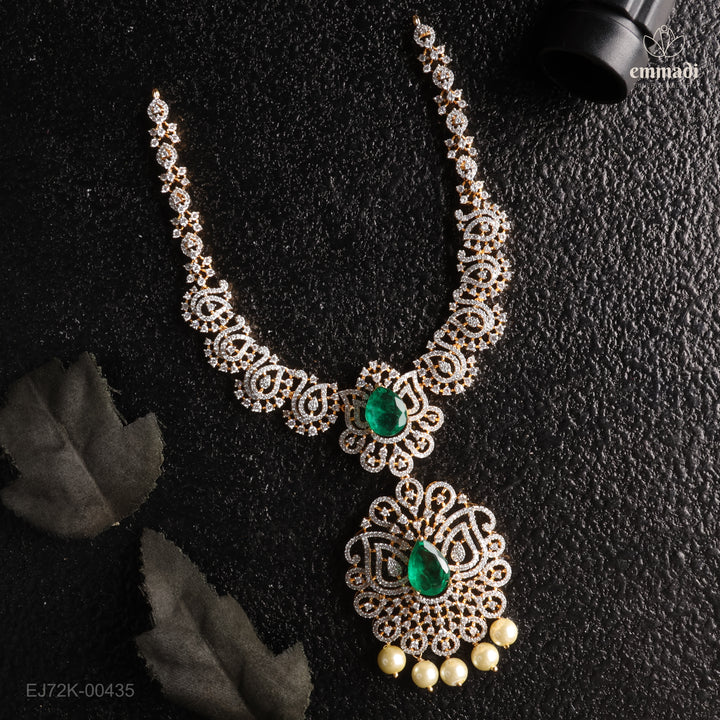 Short Necklace Premium Cz