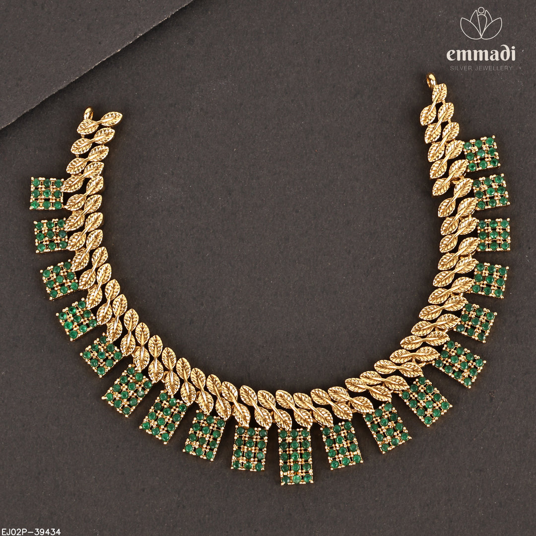 Short Necklace Antique