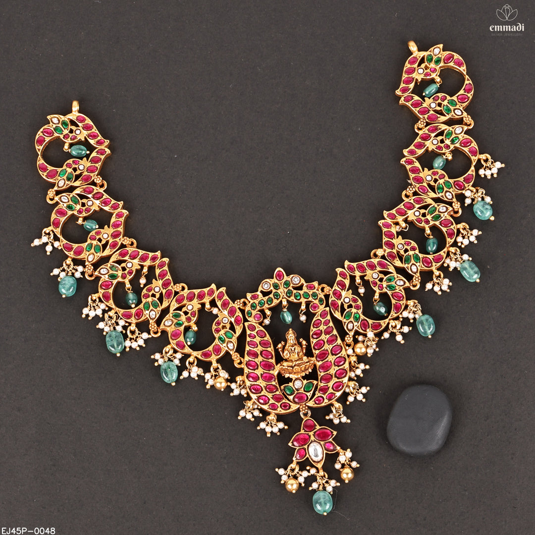 Short Necklace Kundan