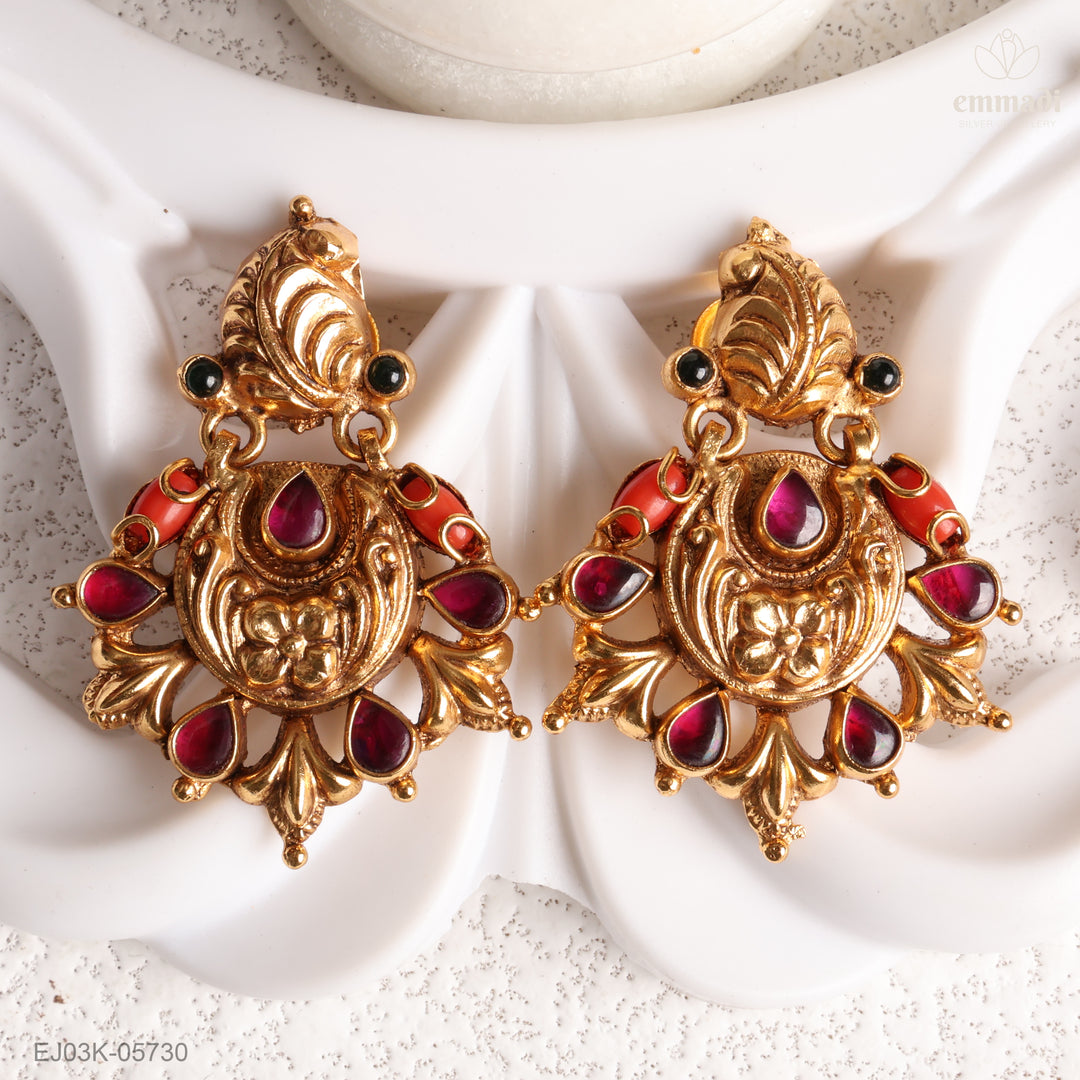 Hangings Kundan Nakshi