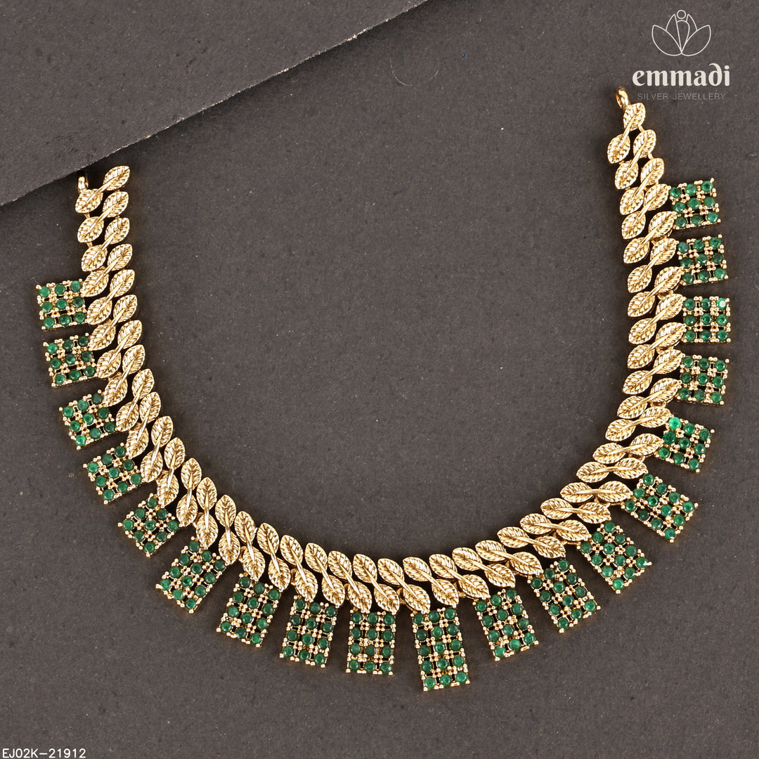 Short Necklace Antique