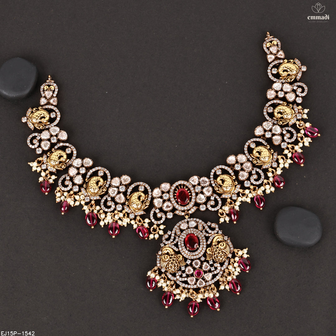 Short Necklace Moissanite Nakshi