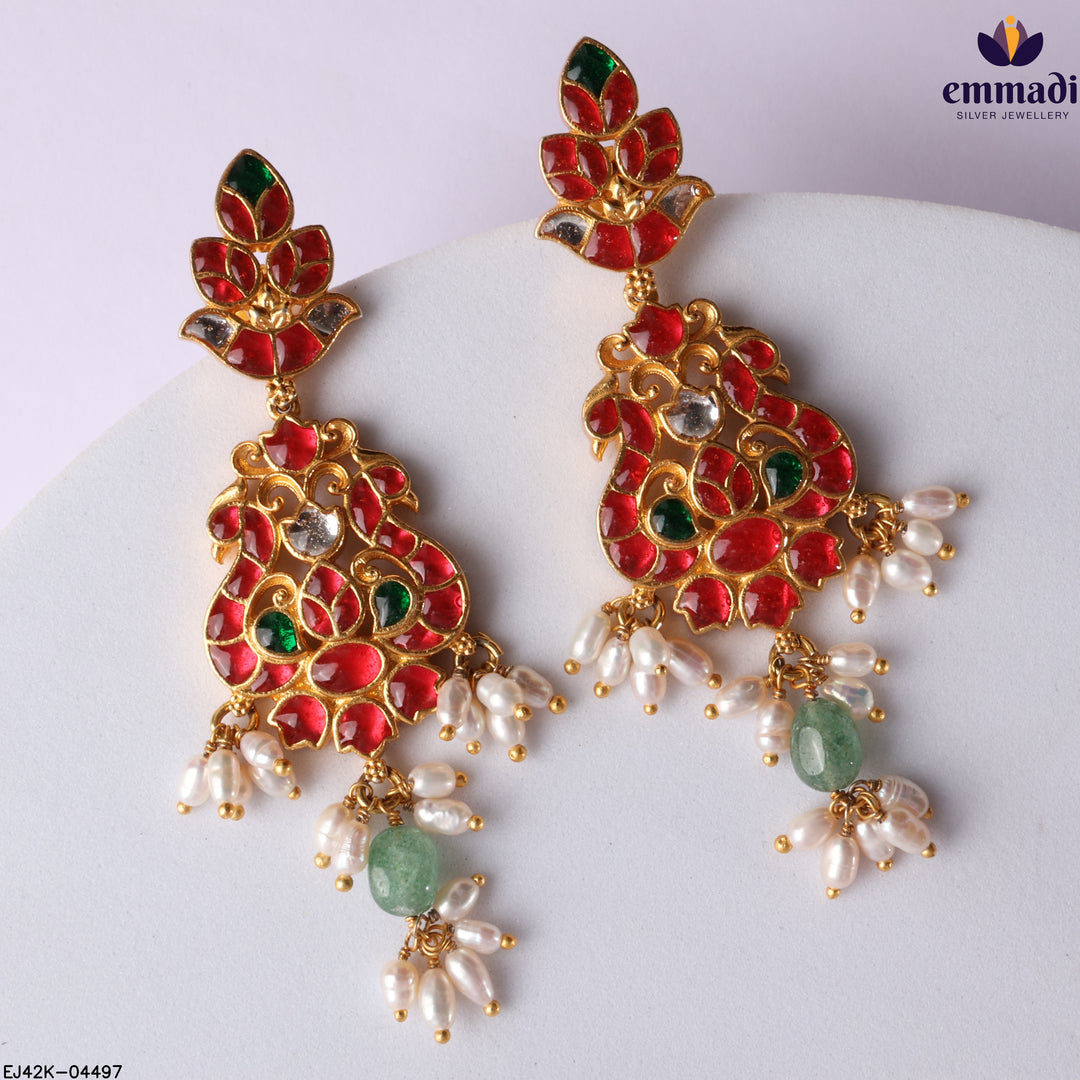 Hangings Kundan