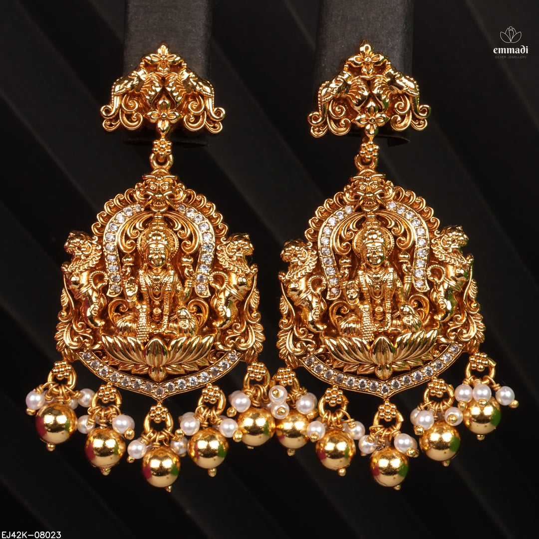 Hangings Premium Nakshi