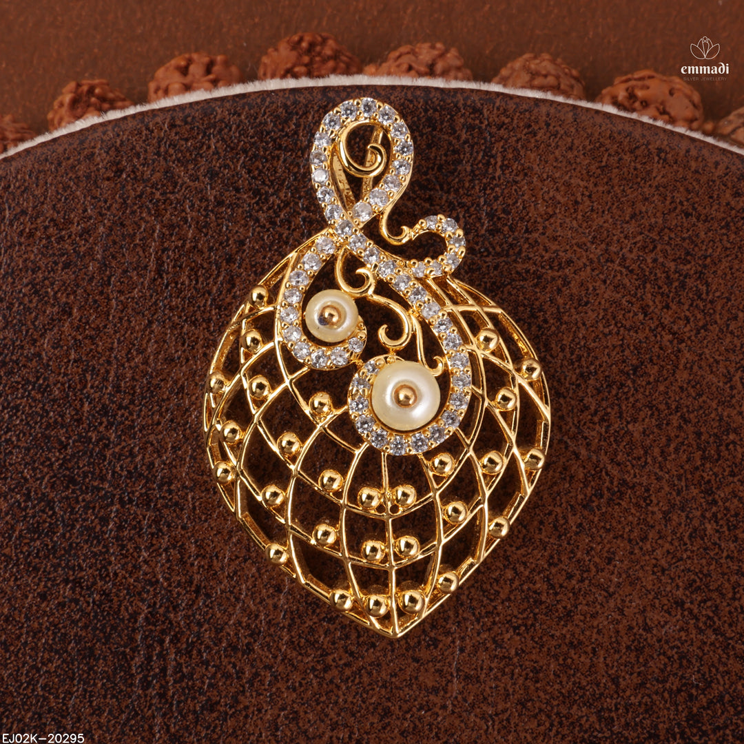 Pendant Antique