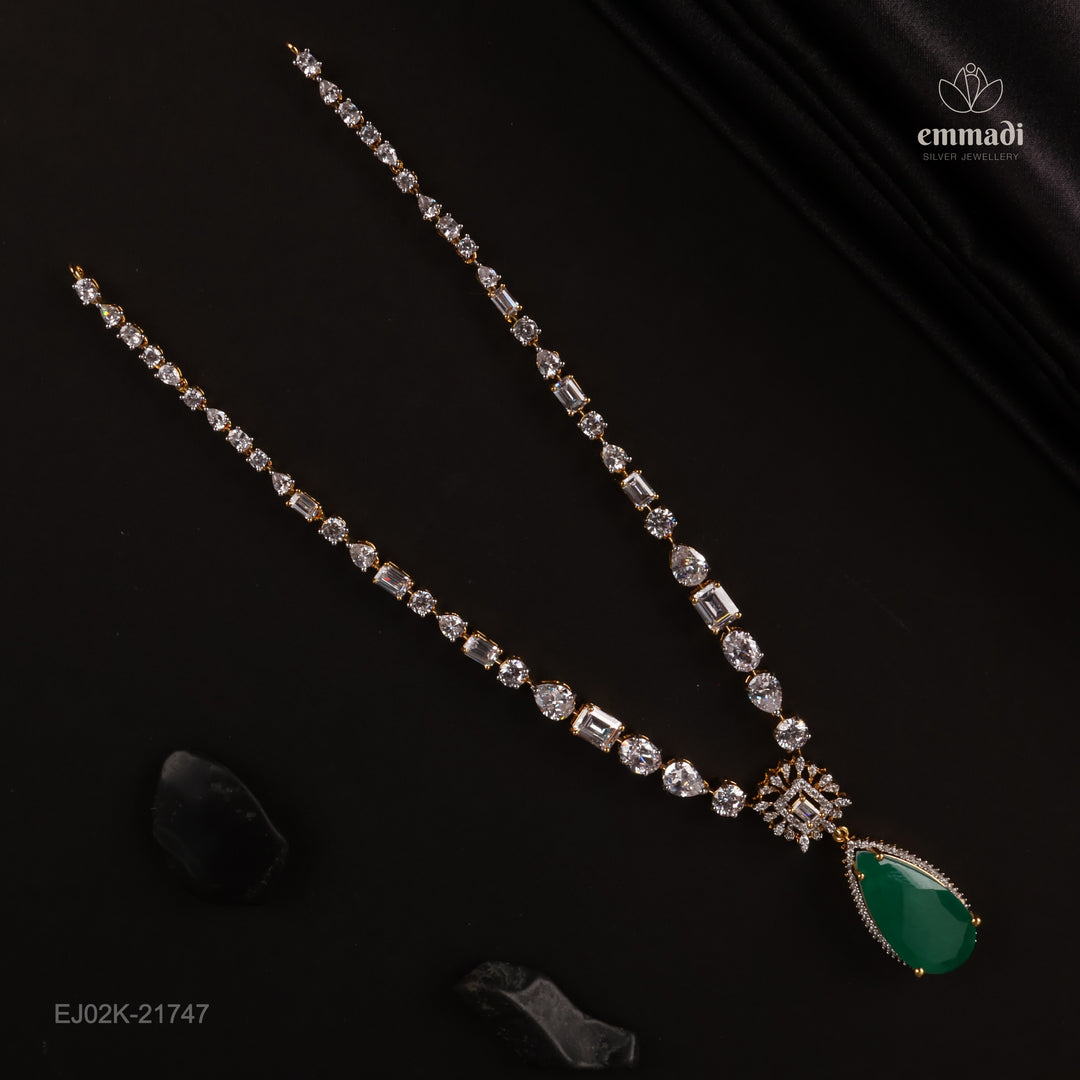 Short Necklace Premium Cz