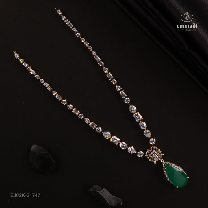Short Necklace Premium Cz