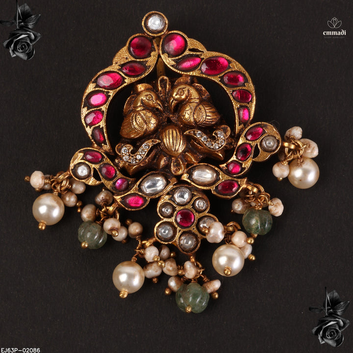 Pendant Kundan Nakshi