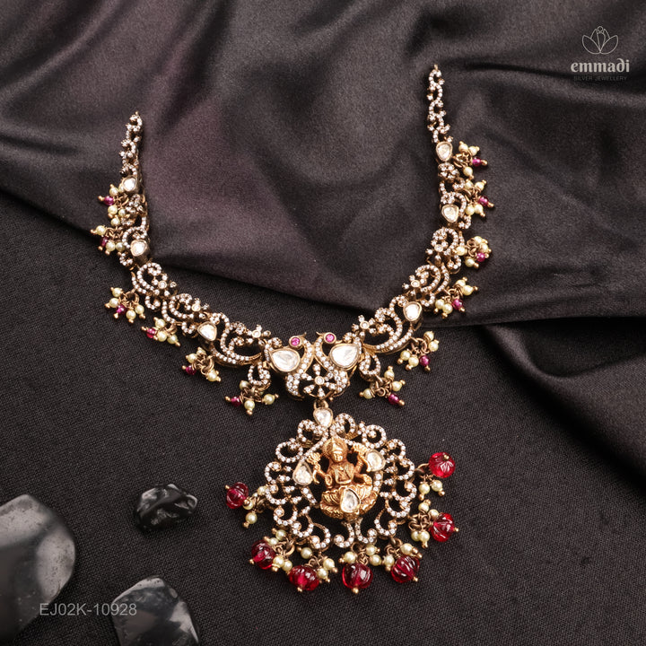 Short Necklace Victorian