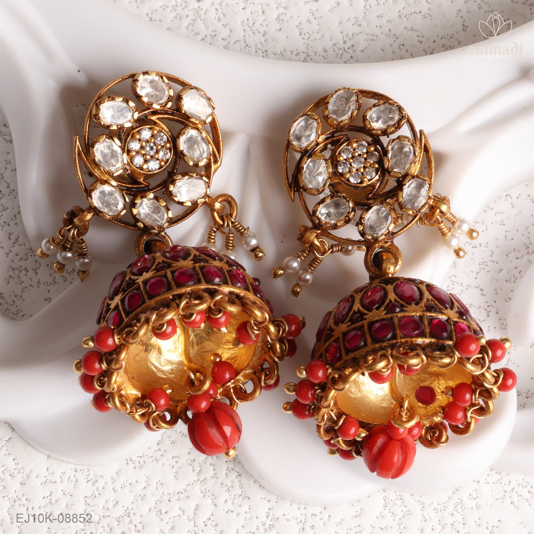 Jhumka Kundan