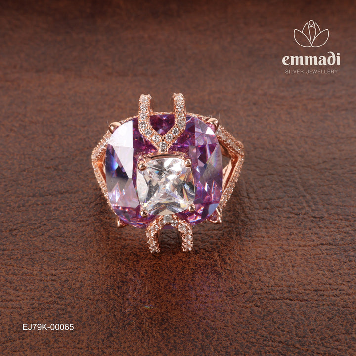 Ring Antique