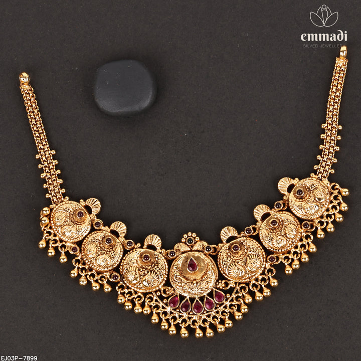 Short Necklace Antique