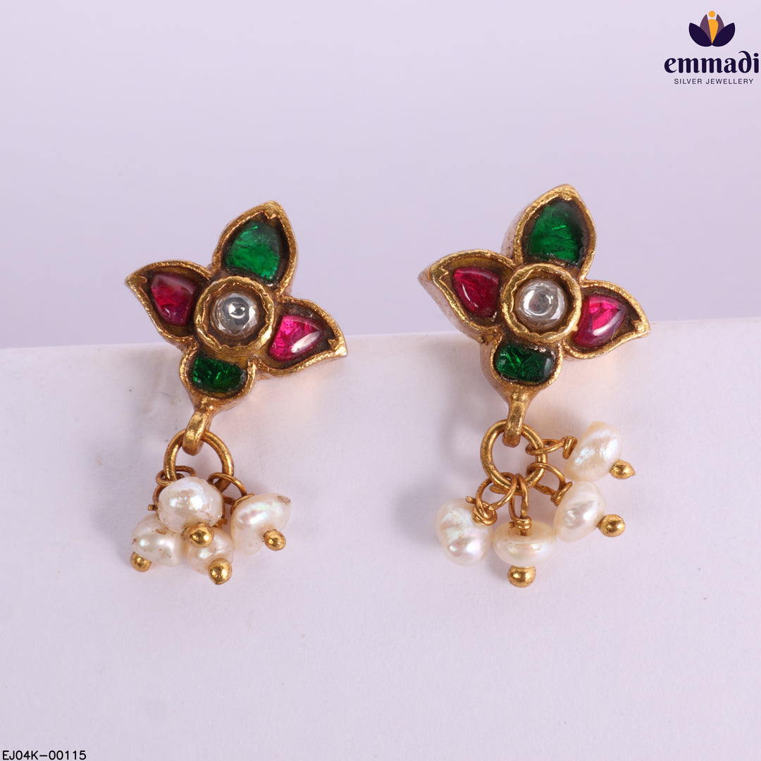 Hangings Kundan