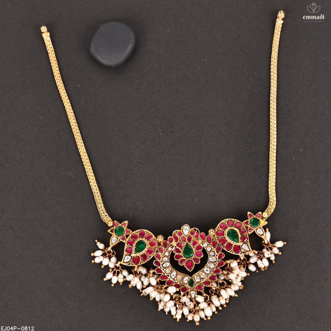 Short Necklace Kundan