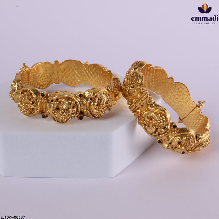 Bangles Antique