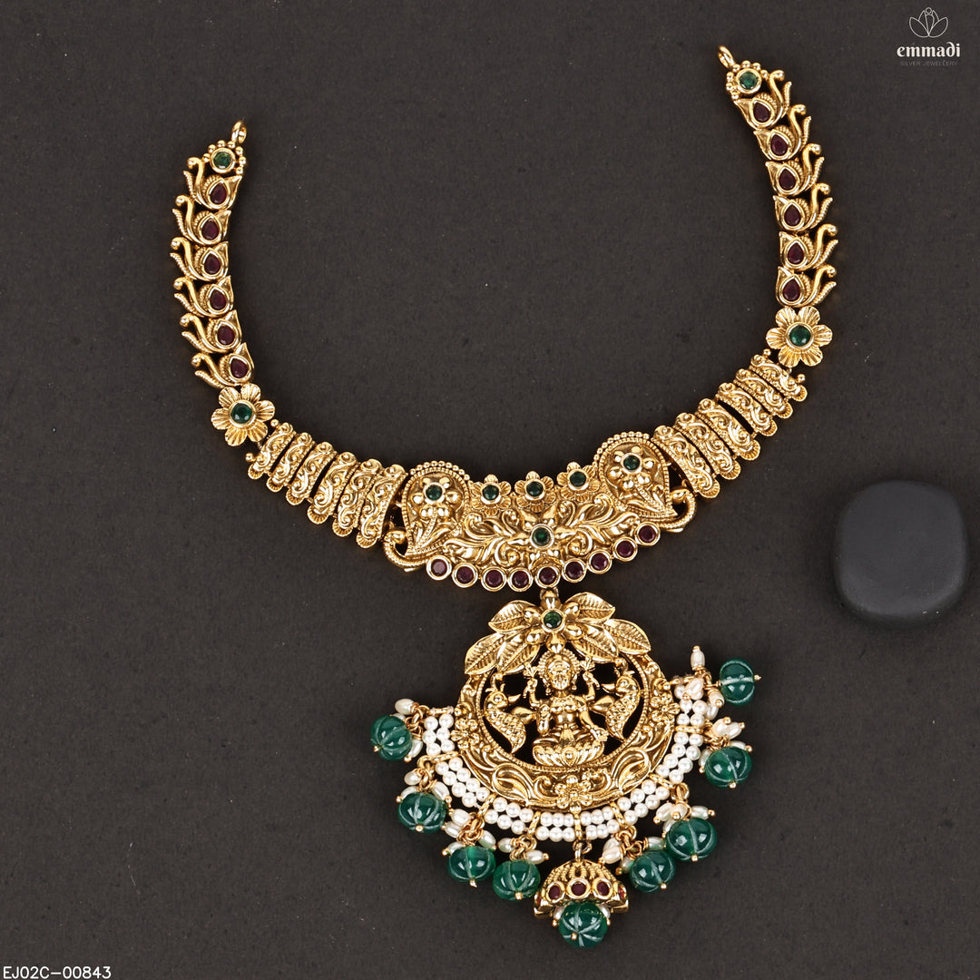Short Necklace Antique