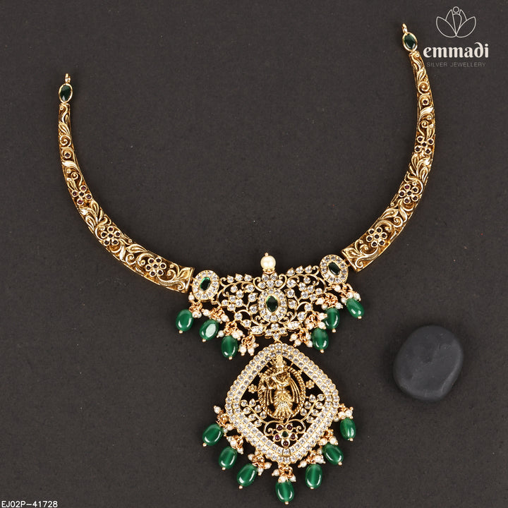 Short Necklace Antique