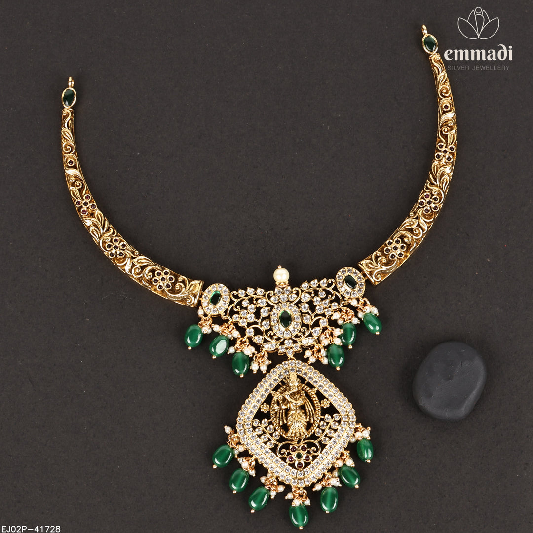 Short Necklace Antique