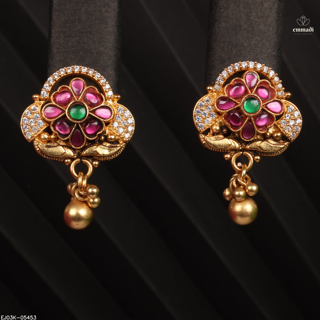 Hangings Kundan Nakshi