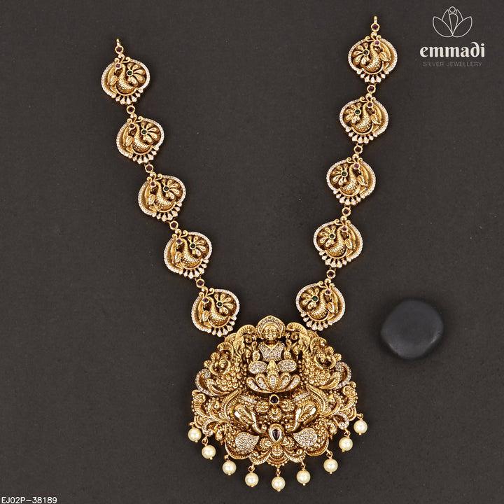 Short Necklace Antique