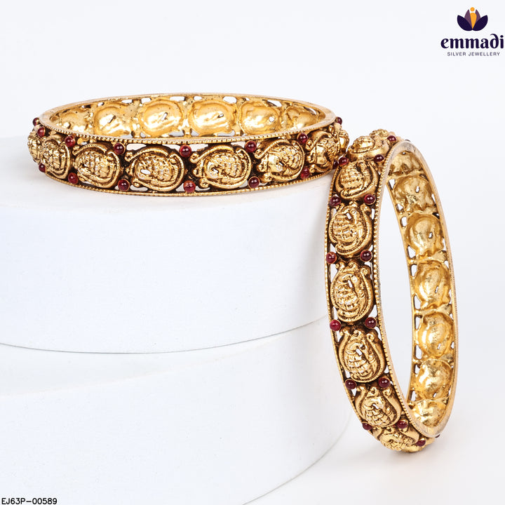 Bangles Kundan Nakshi