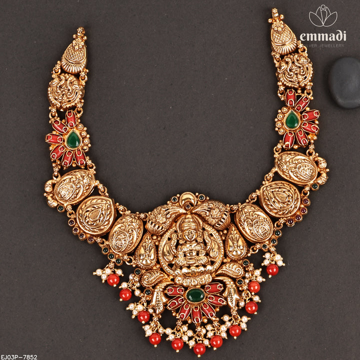 Short Necklace Antique
