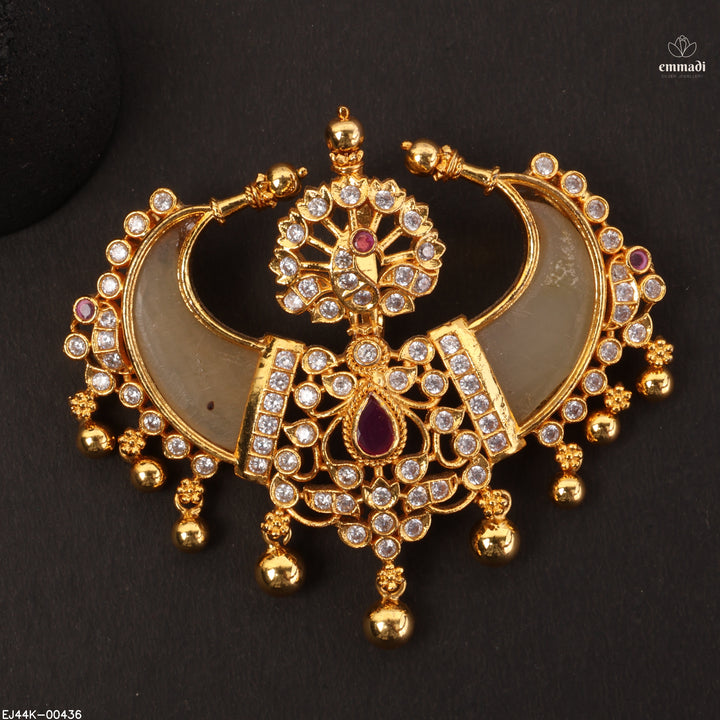 Pendant Antique