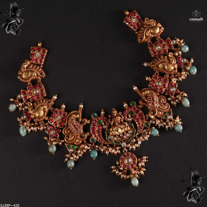 Short Necklace Kundan Nakshi