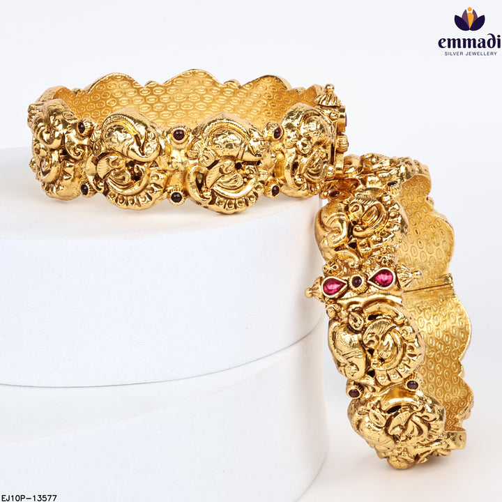 Bangles Antique