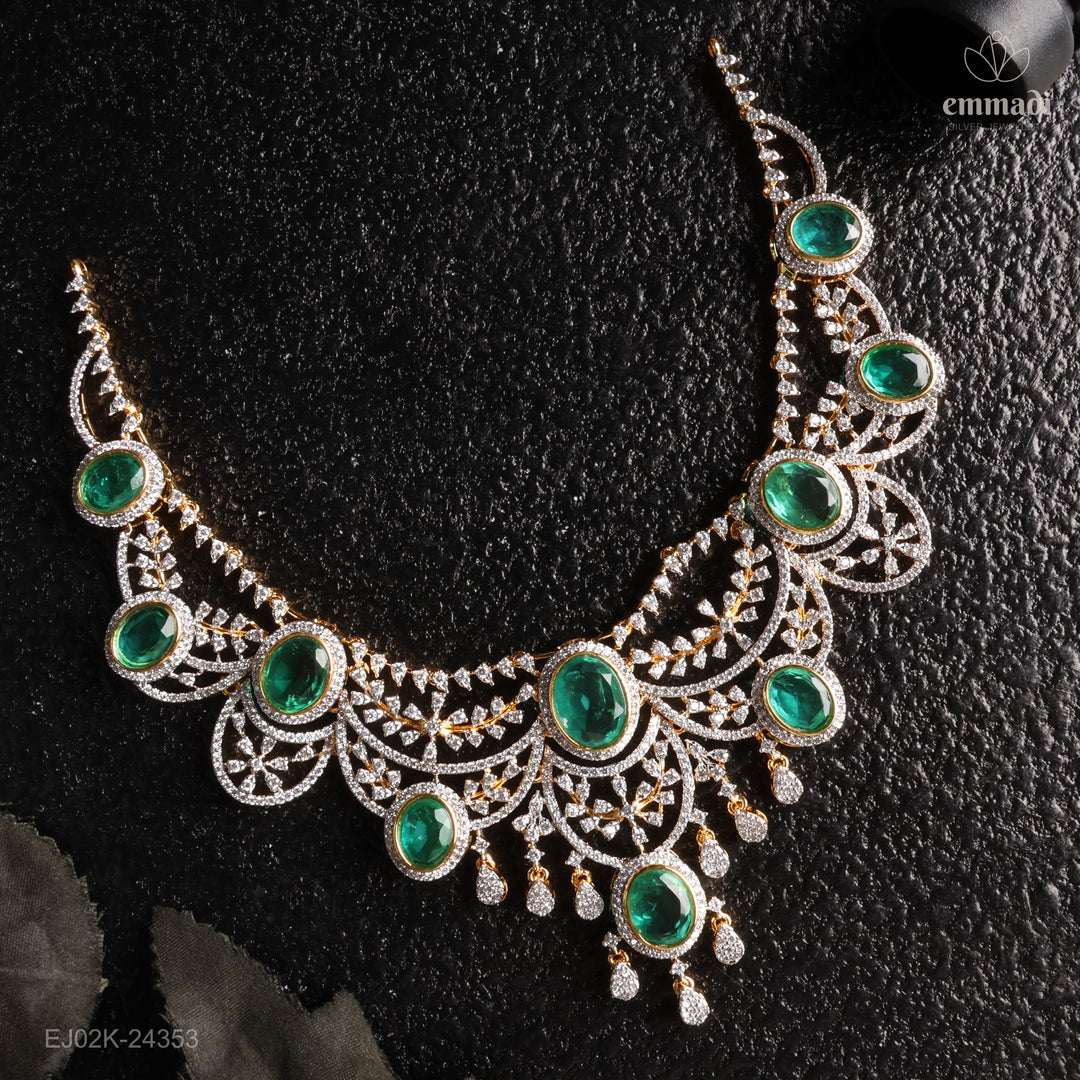 Short Necklace Premium Cz