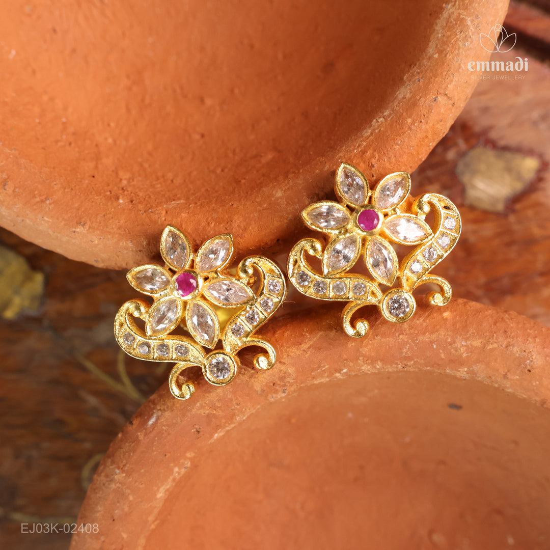 Studs Antique