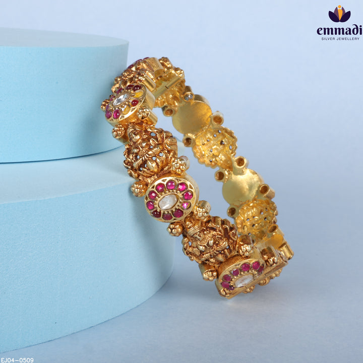 Bangles Kundan Nakshi