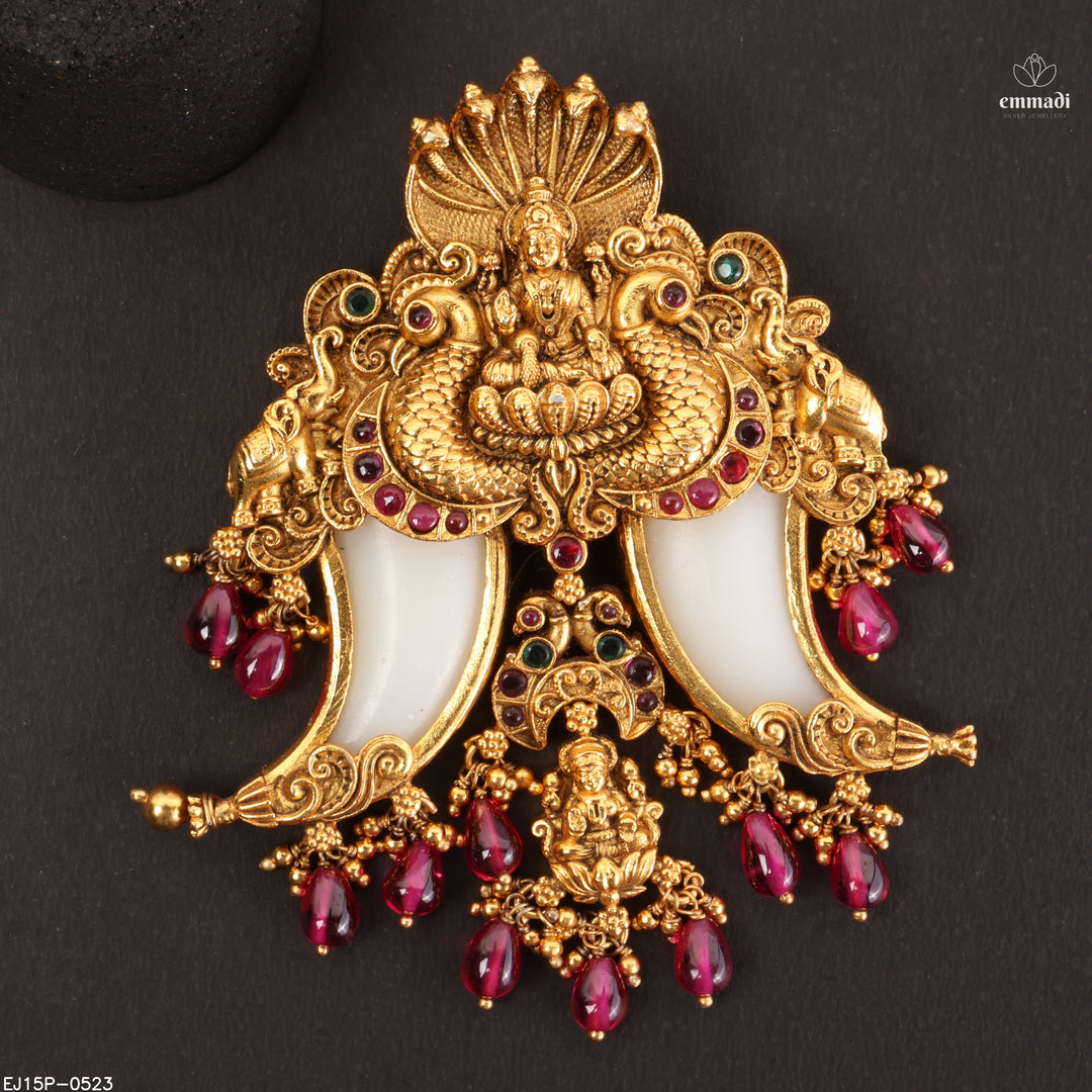 Pendant Antique