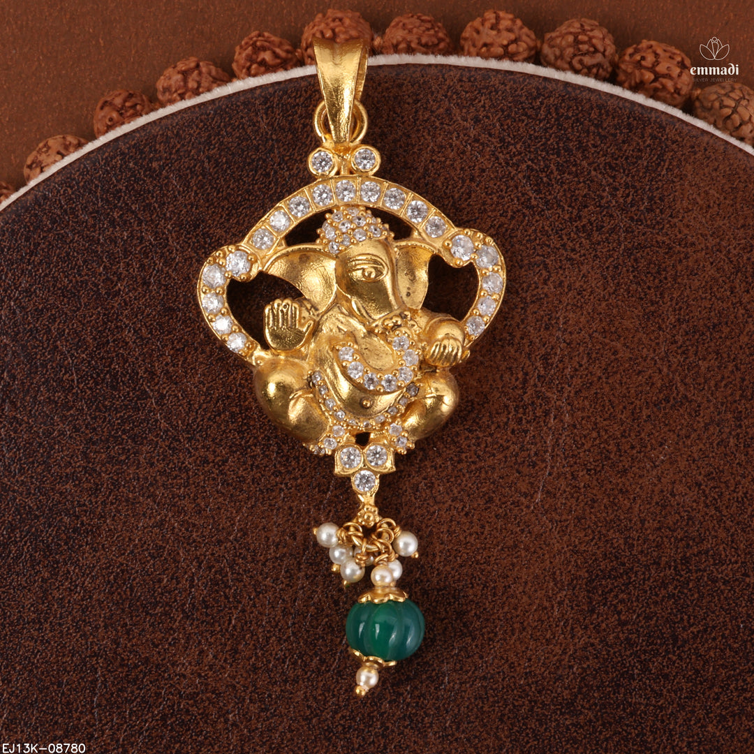 Pendant Antique