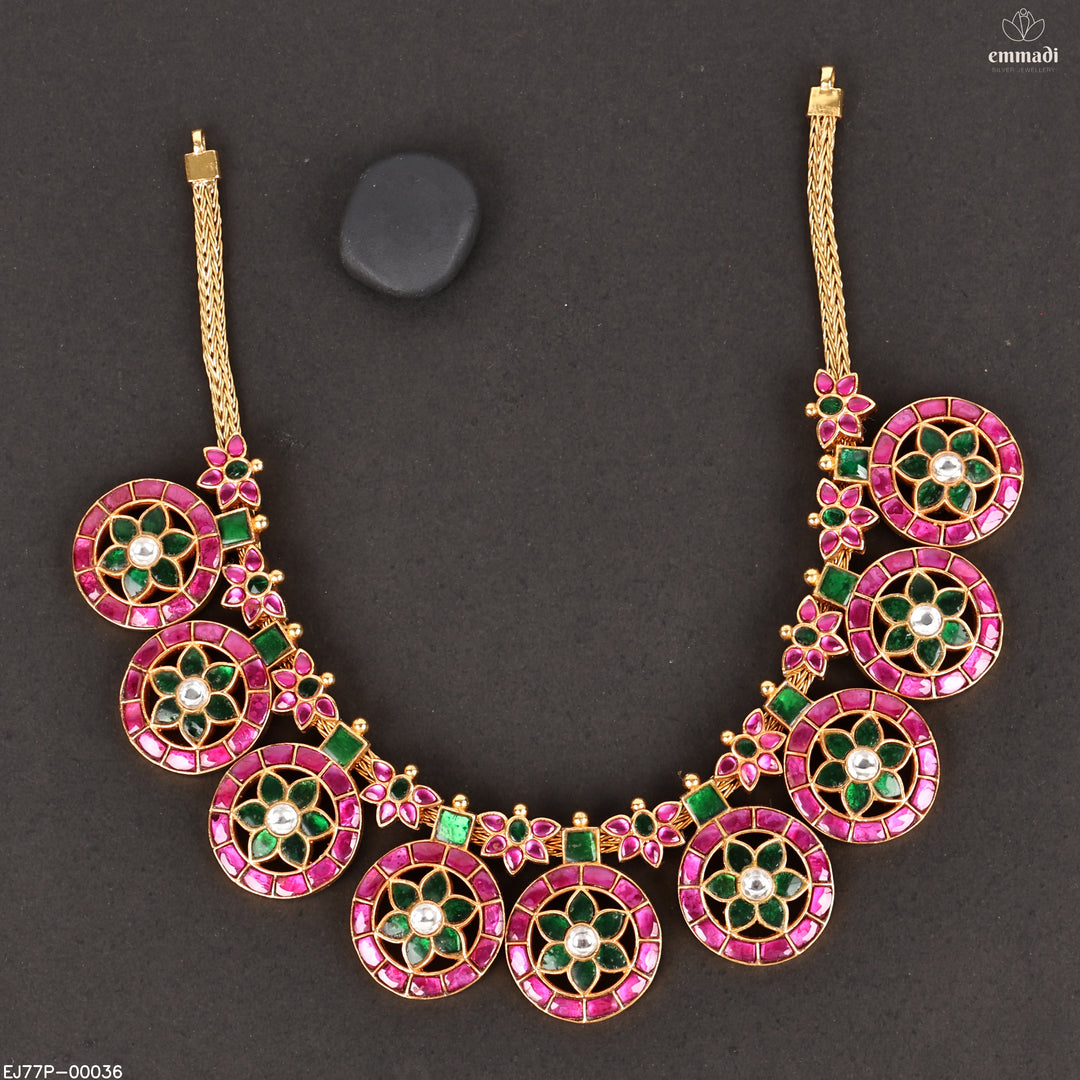 Short Necklace Kundan