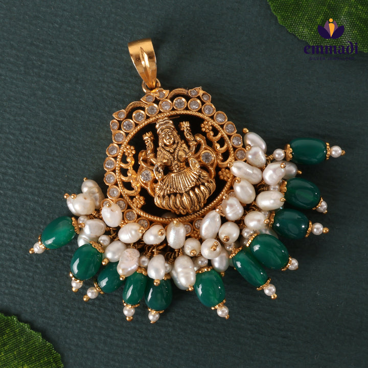 Pendant Antique