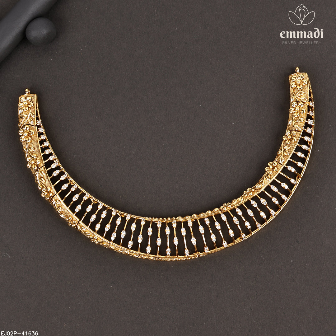 Short Necklace Antique