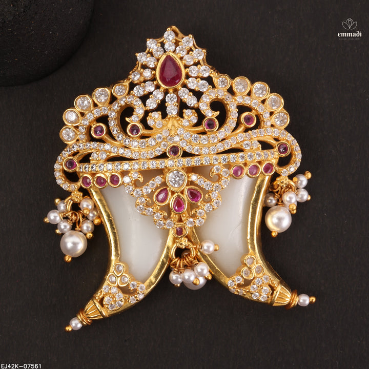 Pendant Antique