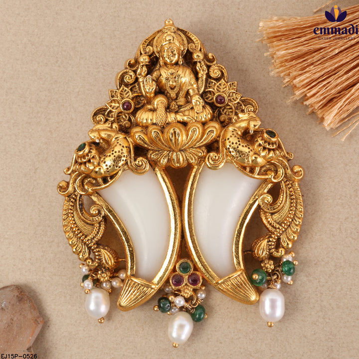 Pendant Antique
