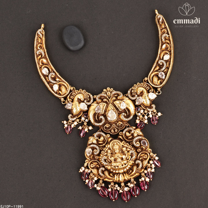Short Necklace Moissanite Nakshi