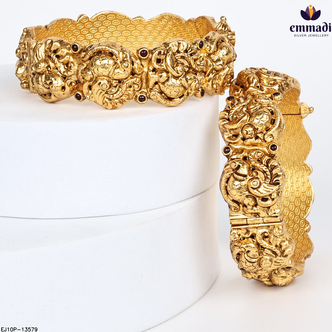 Bangles Antique